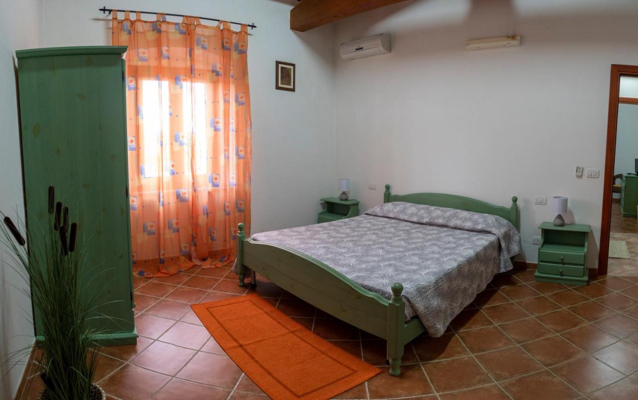 Is Cuccus Bed & Breakfast Masainas Екстериор снимка