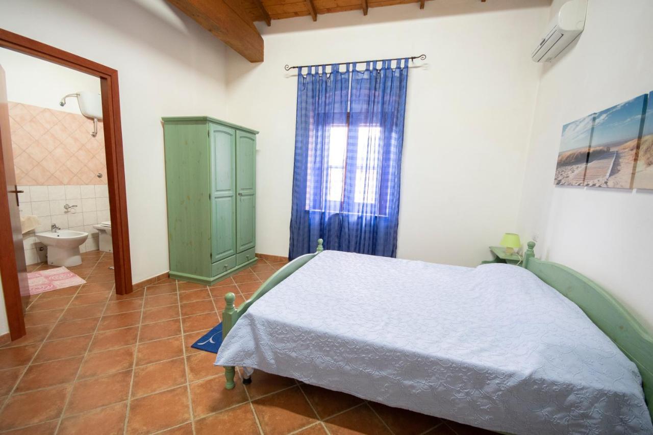 Is Cuccus Bed & Breakfast Masainas Екстериор снимка