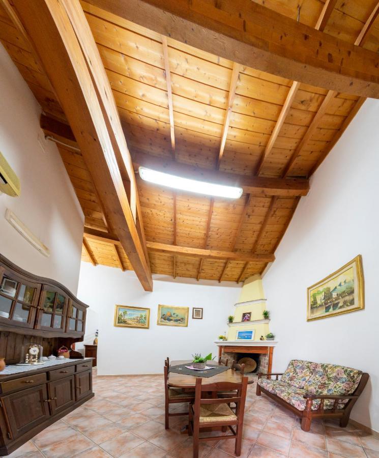 Is Cuccus Bed & Breakfast Masainas Екстериор снимка